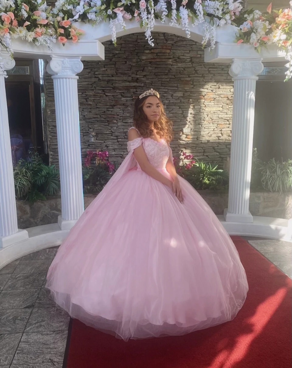 Gallery Image #slidesGrid0